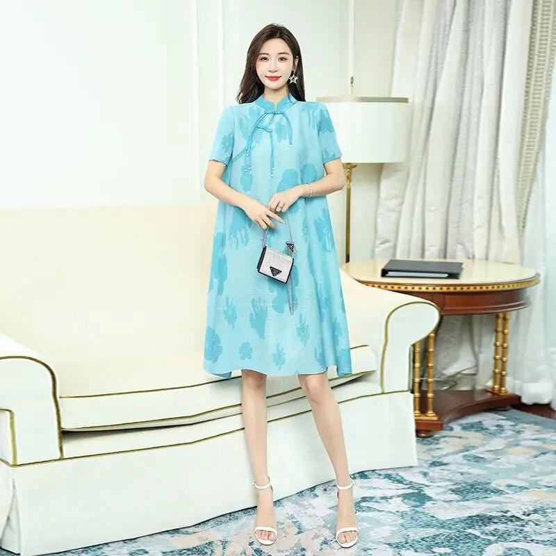 Wrinkle Printed Loose Fitting Dress for Women In Summer, New Style, Slimming and Age Reducing Design, Mid Length Skirt