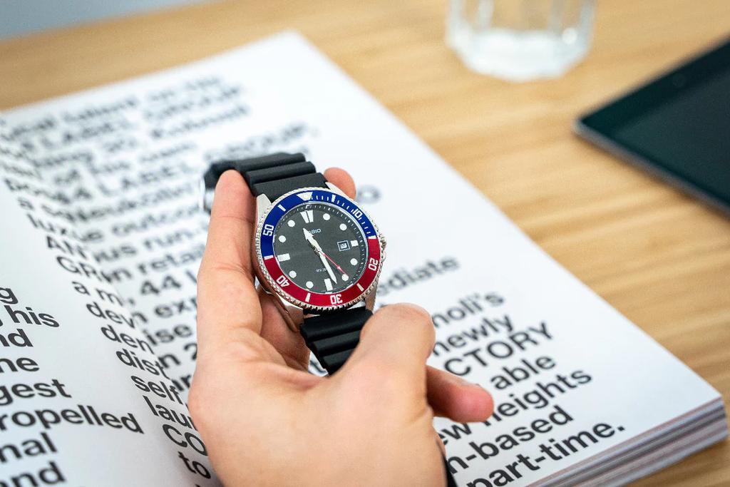 MEN'S WATCH CASIO MDV-107-1A3 (zd172b) + BOX