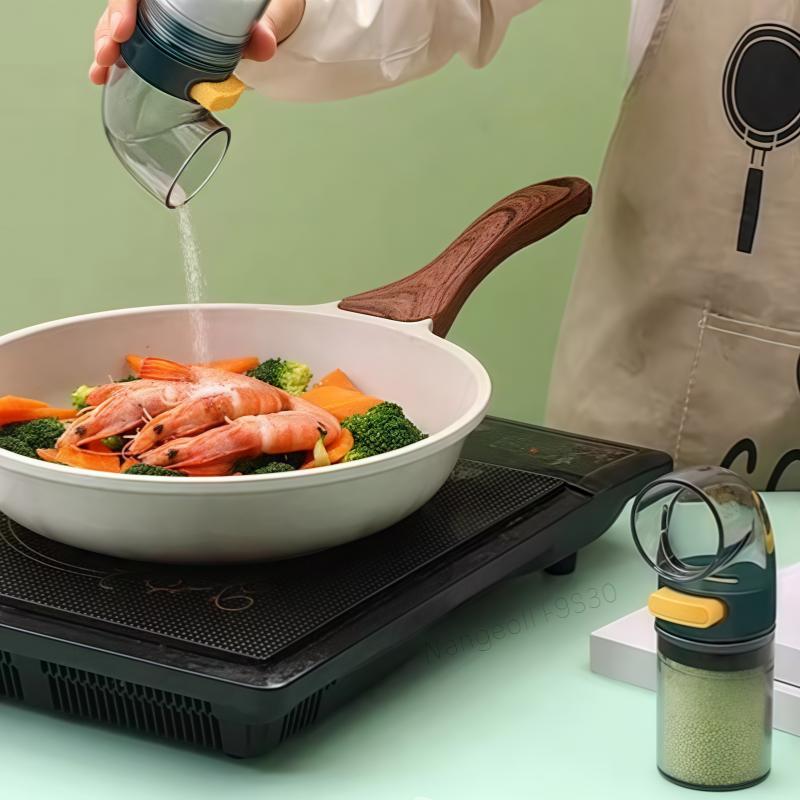 Home Seasoning Bottle Durable Push Type 0.5g Metering Spice Pepper Wholesale Kitchen Accessories Salt Dispenser Upgrade Bottle