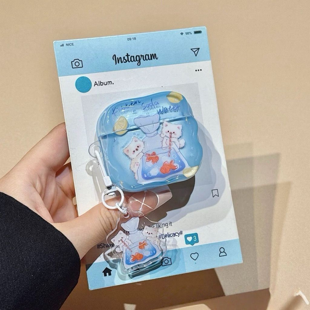 Cute goldfish bag cat new suitable for AirPods1 generation earphone cover Apple AirPodpro1 Bluetooth protective case