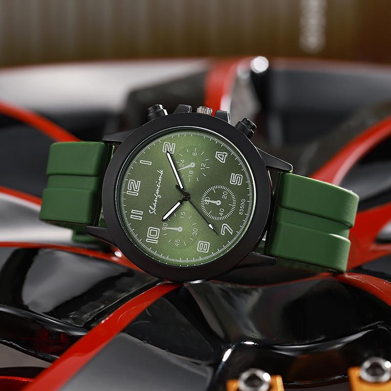 Watches for Men Casual Quartz Watches Man Silicone Strap Quartz Wristwatch Fashion Simple Round Glass Dial Date Watch Reloj
