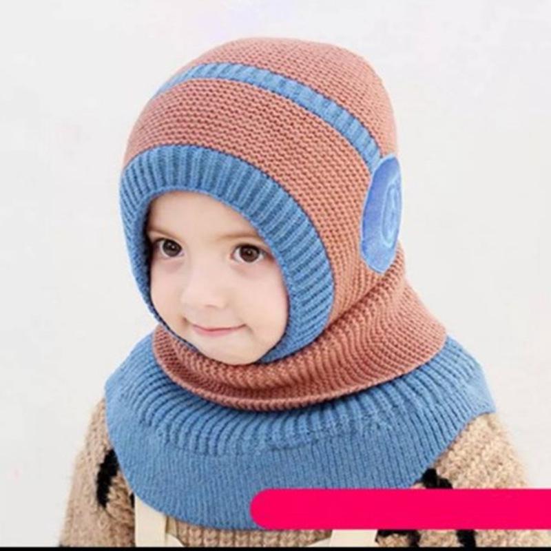 

Детская шапка-ушанка с двойными помпонами в корейском стиле и цельный комплект-шаль (Коллекция Осень/Зима 2025) For Ages 2-6