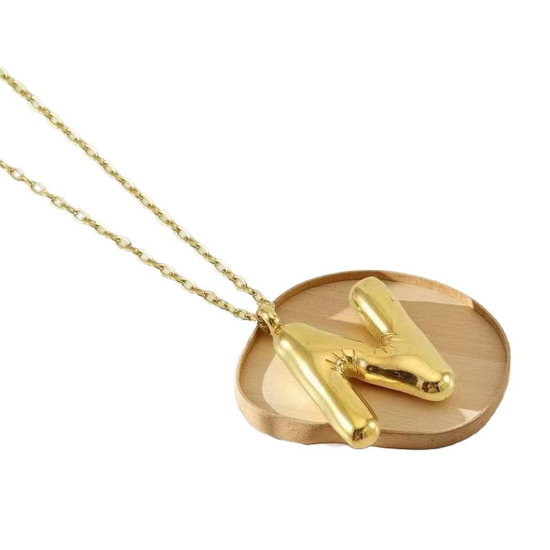 European and American titanium steel non-fading gold English letter necklace stainless steel bubble hip-hop letter pendant collarbone chain