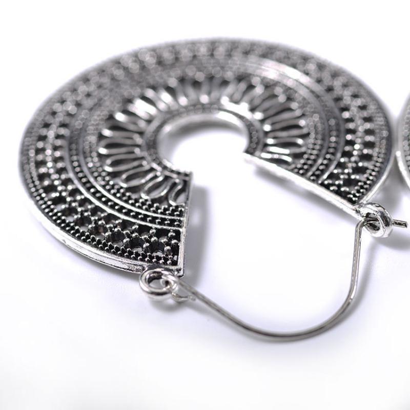 Bohemian Hollow Round Alloy Carved Earrings For Women Ins Style