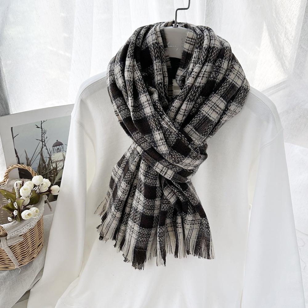 Plaid Imitation Cashmere Winter Scarf Fashionable and Warm Office Shawl for Women with Short Beards