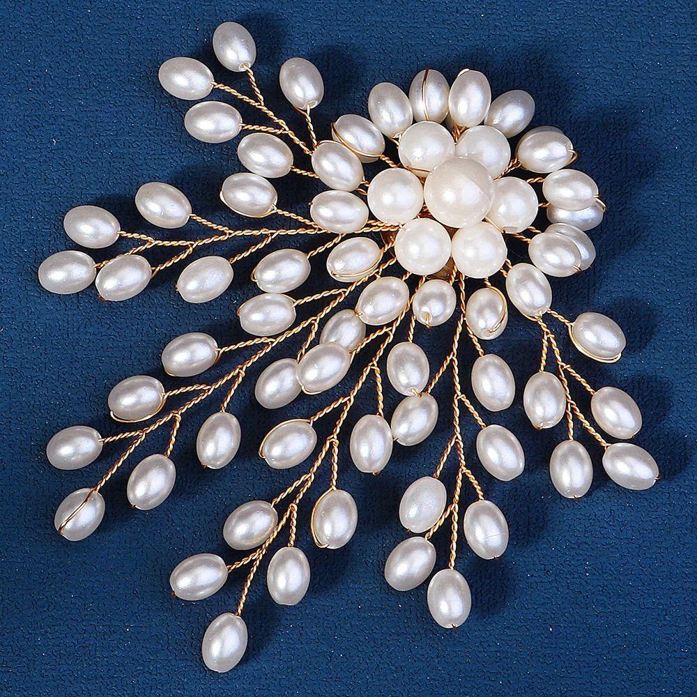 Exquisite Pearls Badge Korean Style Luxury Sense Brooch Banquet Clothes Pin  Daily