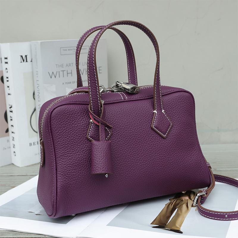 2025 Victoria Small Capacity Leather Boston Shoulder & Crossbody Bag 26*12*17 CM