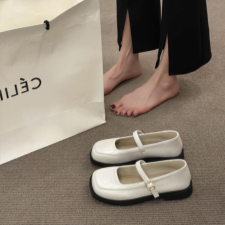 [Uncle Shoe] Spring 2025 skirt flat-soled single shoes small leather shoes women's niche belt formula head word new retro