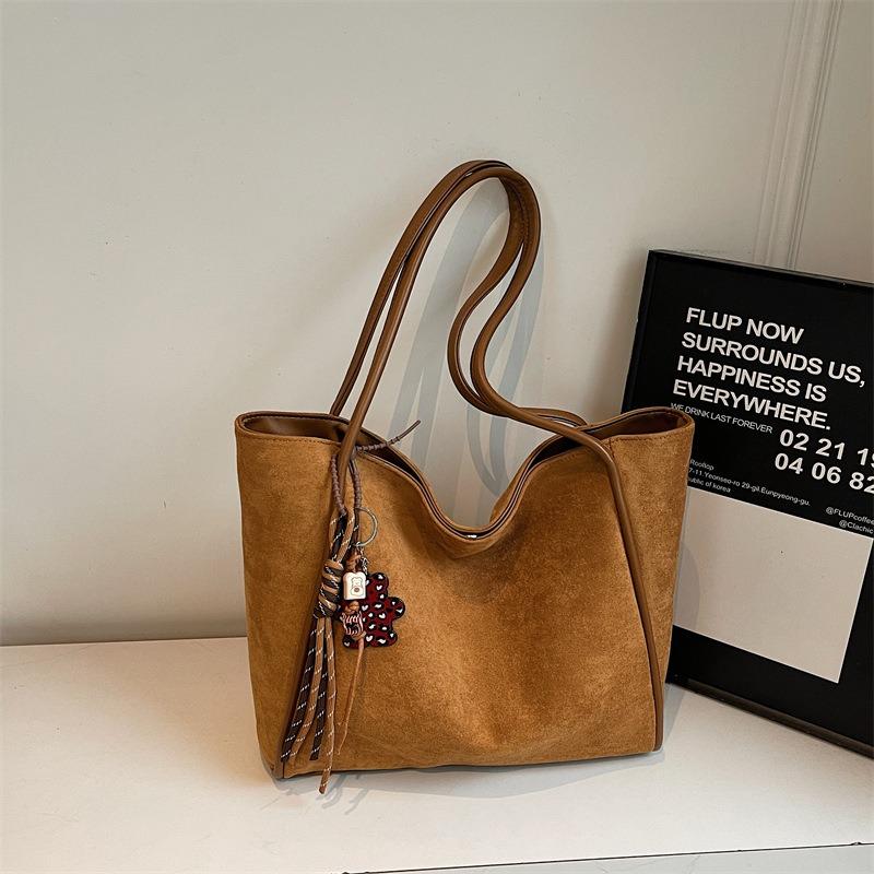 Retro Tote Bag Women's Autumn New Fashion Simple Commuter Shoulder Bag Casual Underarm Tote Bag