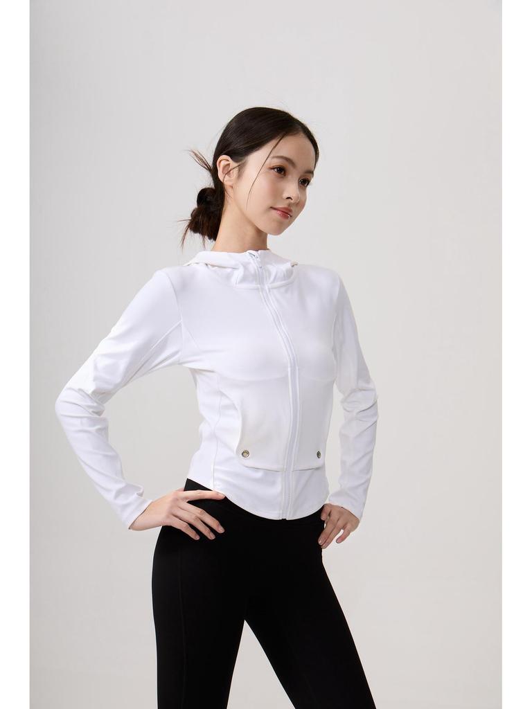 Lu Chuan Slim Fit Hooded Yoga Jacket with Waistband Pocket and Zipper.