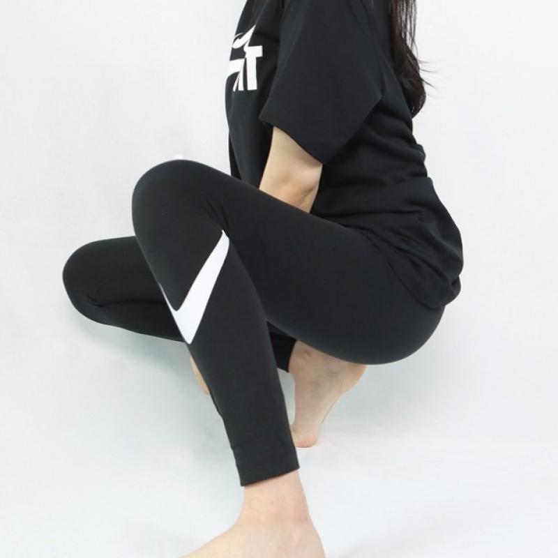 Nike NSw ESSentialS Mid RiSe SwooSh Women S leggingS Cz8530 010