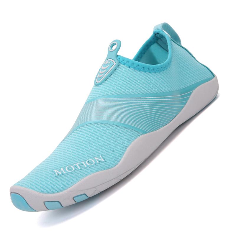 Slip-on Wassersportschuhe für Herren Damen Schnelltrocknende Aqua Schuhe Rutschfeste Wat-Sneaker für Strand Surfen Kajakfahren Schwimmen