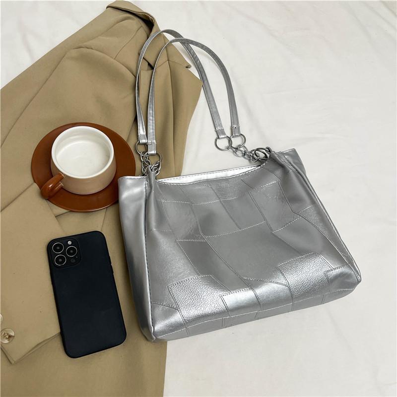 High-value Splicing Shoulder Tote Bag Women's 2025 Summer Lazy Wind Versatile Large-capacity Underarm Handbag