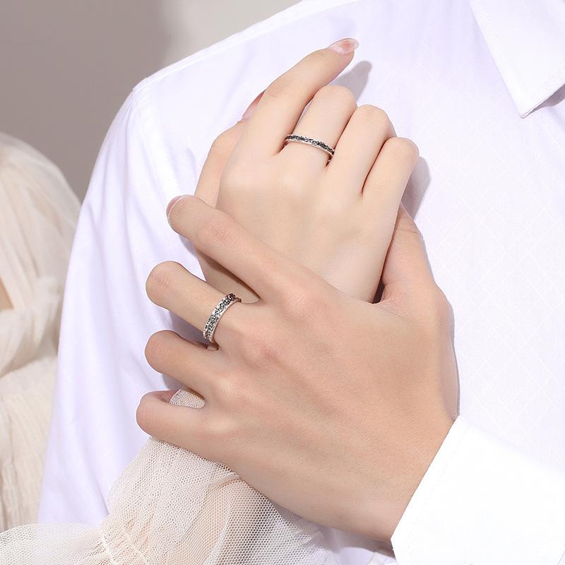 Couple Ring Abyss A Pair of High-end Pairs of Rings, Niche Design Old and Retro, Give Boyfriend Gifts
