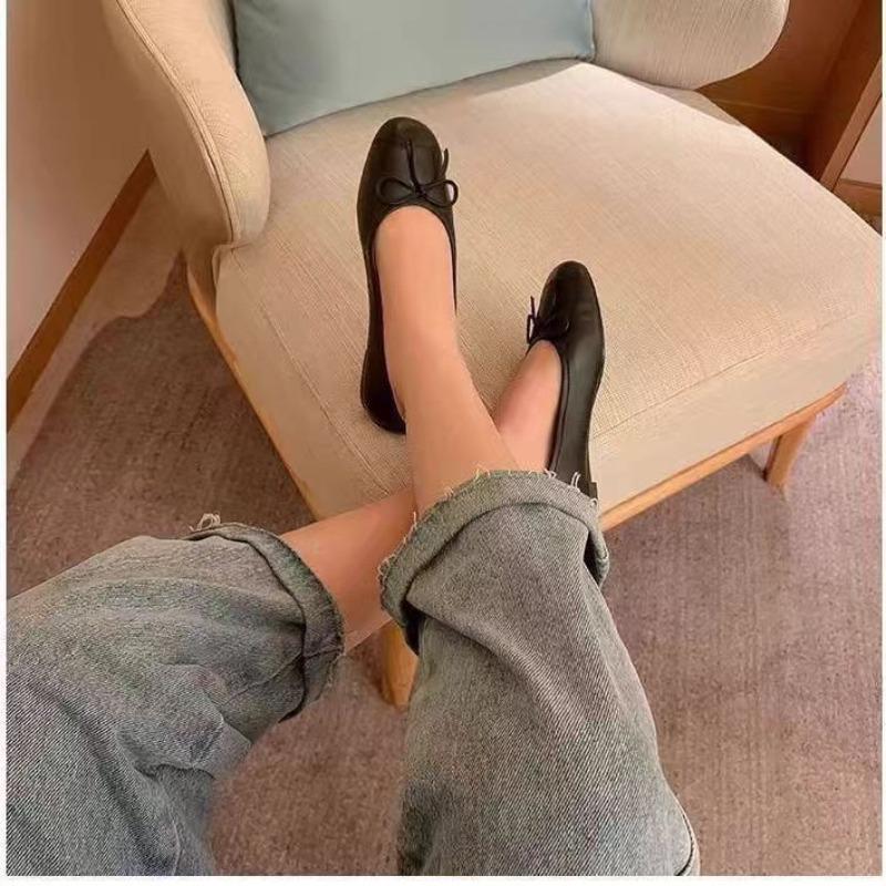 Soft leather single shoes women's spring and summer new round head soft sole Mary Jane flats bow light mouth ballet small red shoes