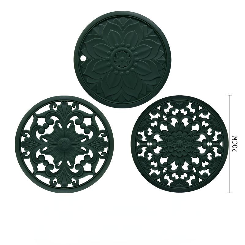 3pcs Round Silicone Placemats Retro Hollow Carved Dining Table Mats Set for Table Dishes and Pot Holders Kitchen Hot Pads