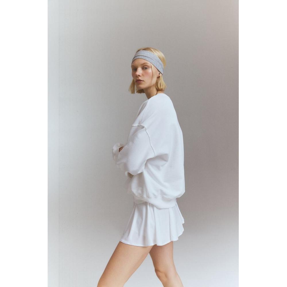 

Спортивный свитшот HM Oversized, белый Move