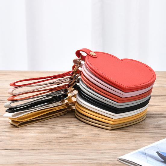 Love Heart Shape Makeup Mirror Waterproof Faux Leather Vanity Mirror Keychain Portable Travel Women Handheld Cosmetic Mirror Bag Pendant
