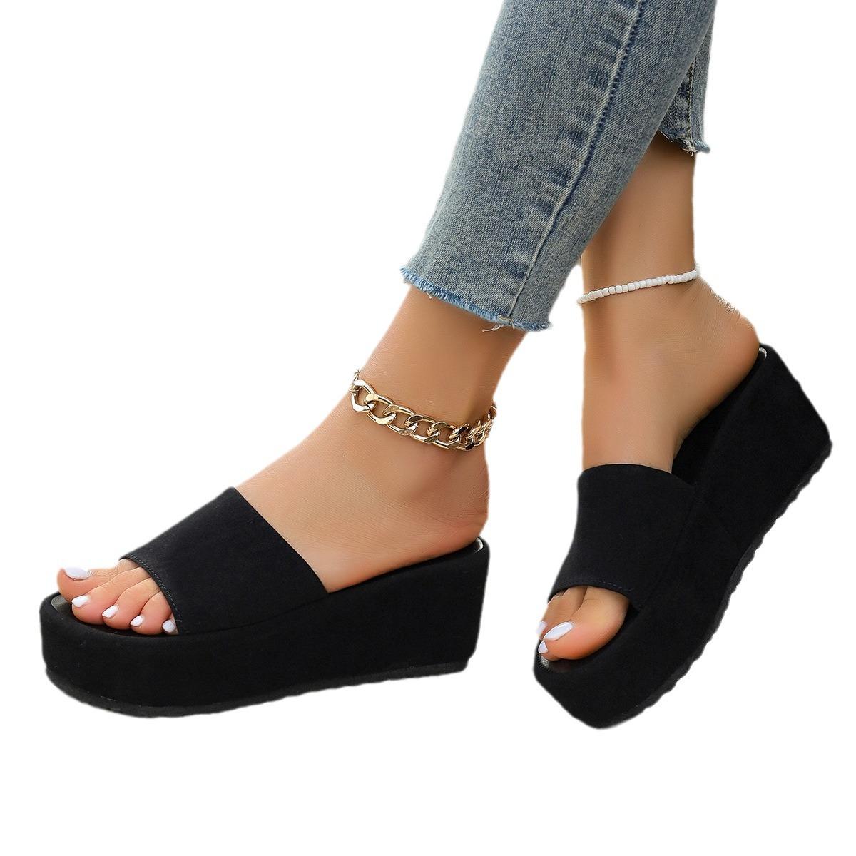 

In the summer of 2025, the new round-headed thick-soled one-word slippers, niche Korean version of heightening cool slippers, can be worn outside 35 чёрный