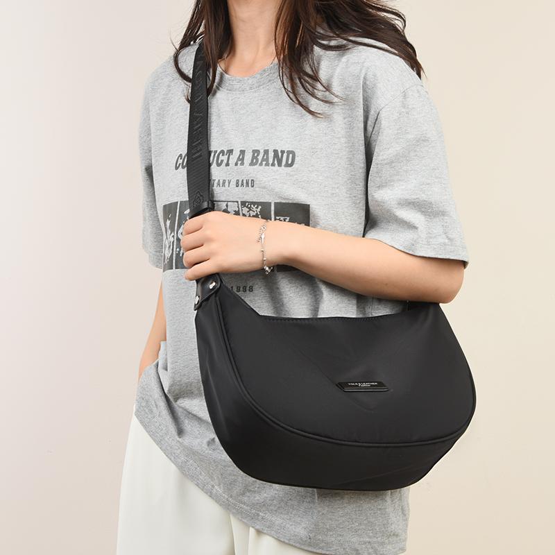Einfache Damen-Umhängetasche, Lässige Crossbody-Tasche, Damen-Achseltasche, Nylon-Umhängetasche Geeignet für den täglichen Gebrauch und zum Einkaufen