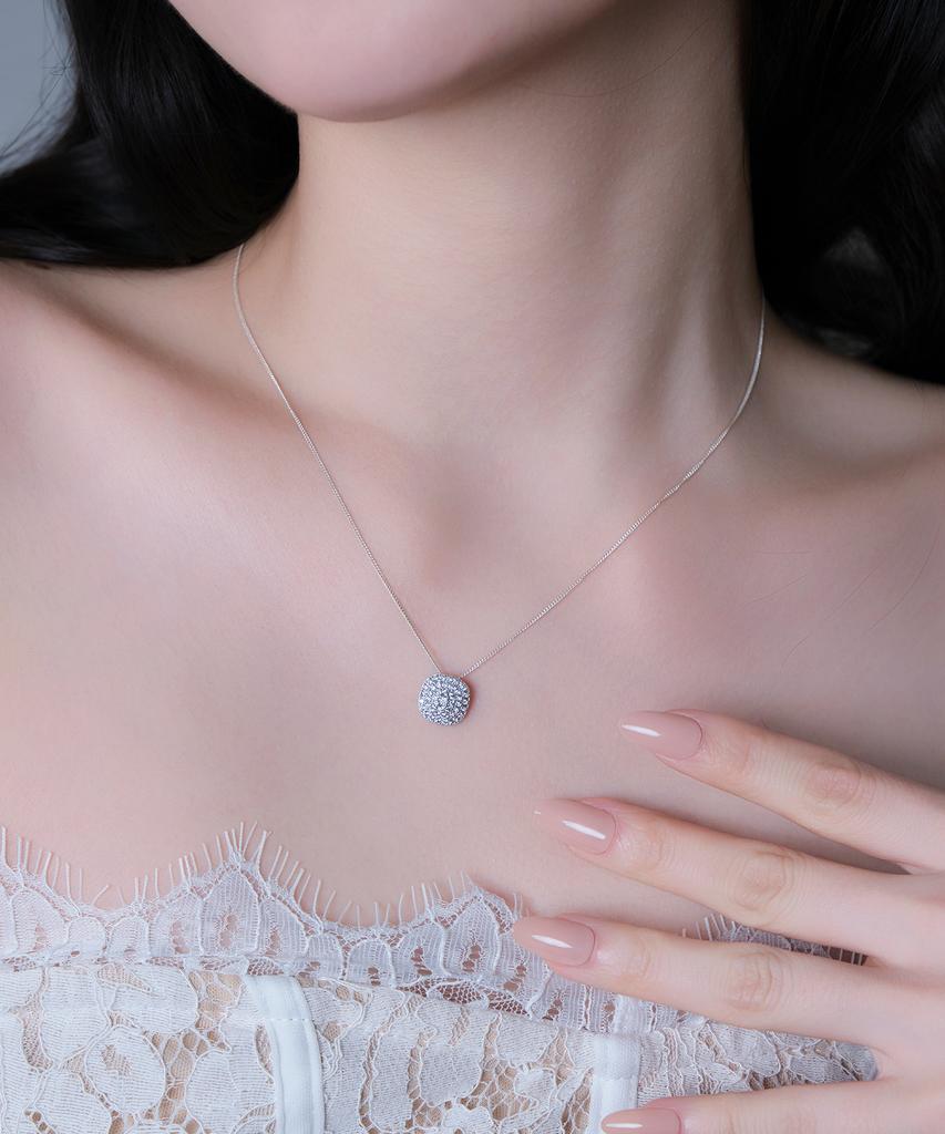 Reve Dq Pavé Square Necklace