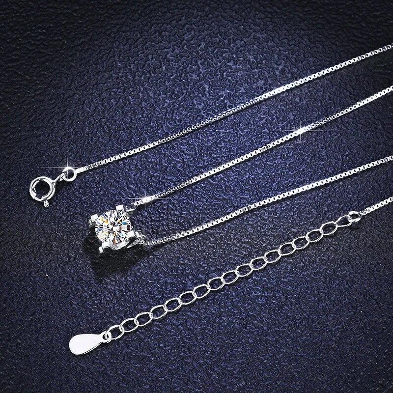 Collana con diamanti in argento sterling 925 di colore D VVS1 Collana con ciondolo in moissanite Gioielli da sposa per regalo per donne e ragazze