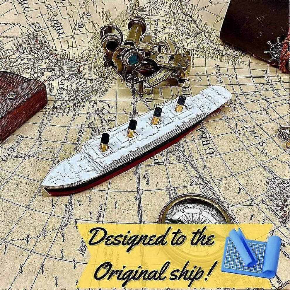 Titanic and Pool Bath Toy Divided Into Two Realistic, Titanic Overhang, Historically Faithful Fragile Titanic Boat