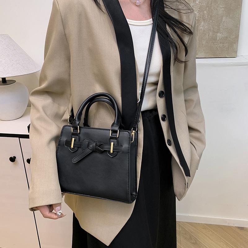 Handtasche neu modisch schlicht hochwertiges Designgefühl lässig vielseitig tragbar Schulter Umhängetasche