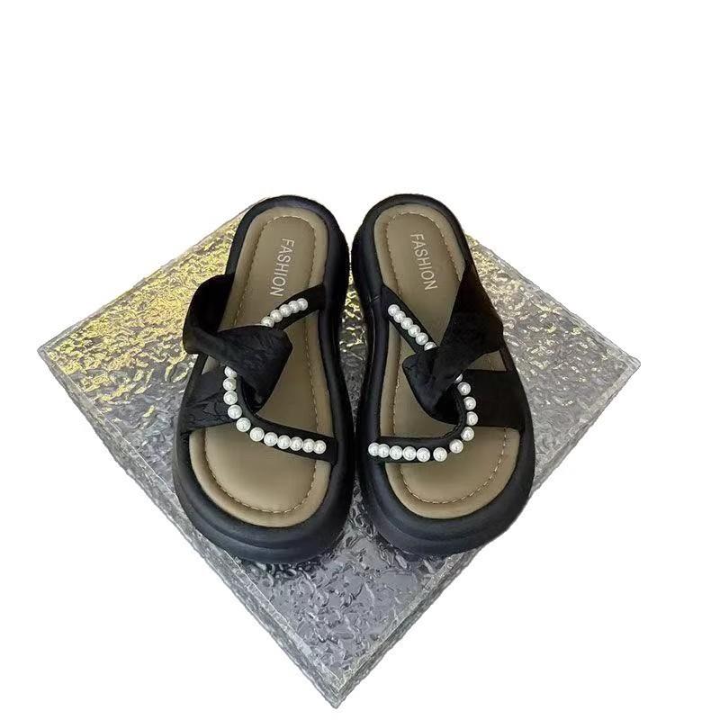 Cool slippers women's summer outer wear new medium and beautiful skirt versatile thick-soled slippers
