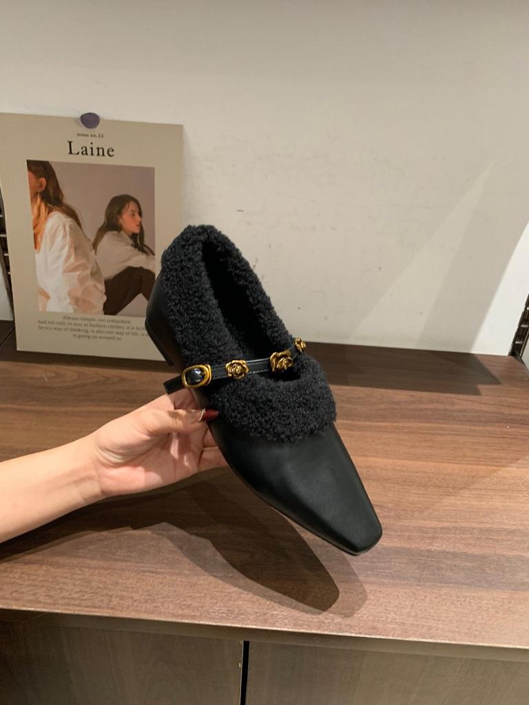 Small fragrant wind inner height increase velvet square head Mary Jane shoes thick-soled wool loafers