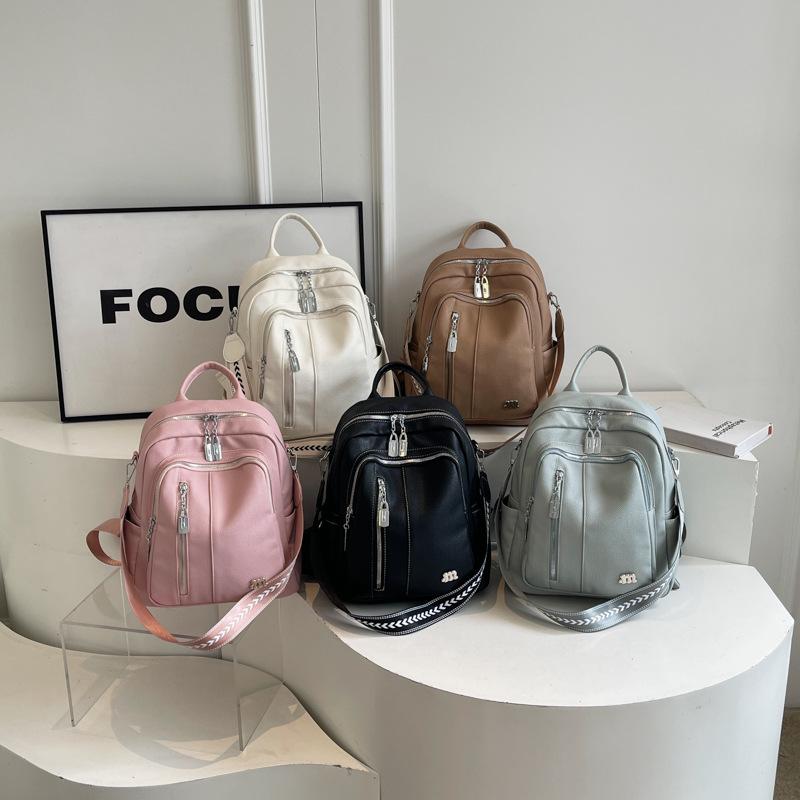 Women's New Soft Leather Large Capacity PU Backpack with High Aesthetic Value for Travel and Commuting Backpack with Simple Design