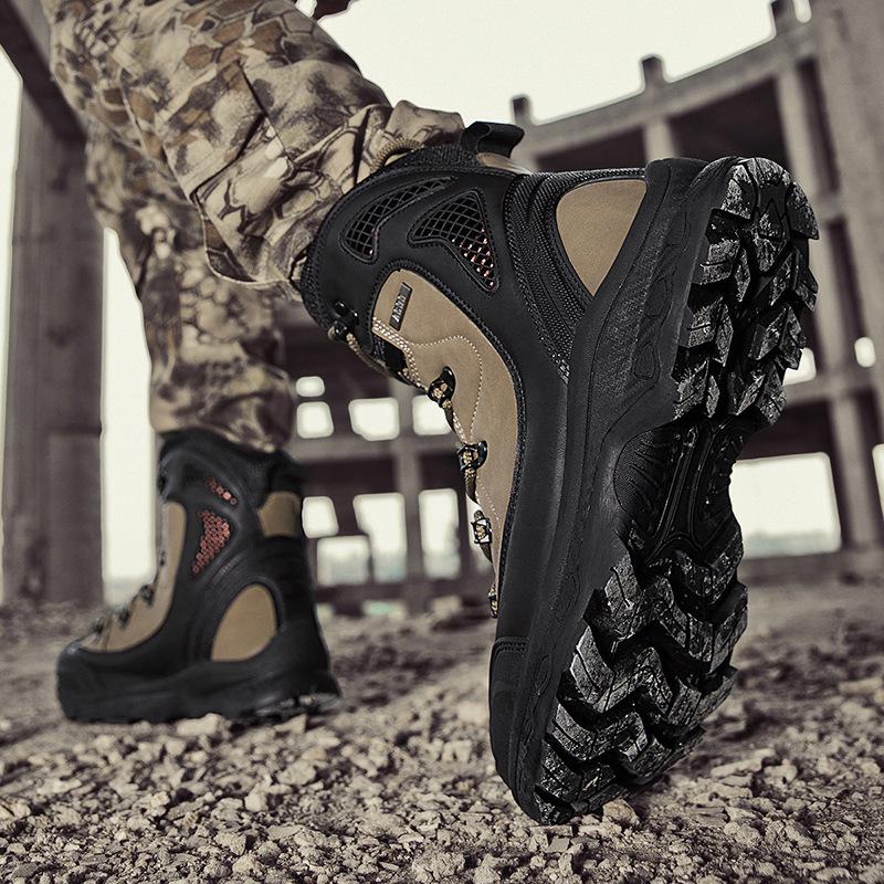 New Military Boots High-top Large-size Breathable and Wear-resistant Outdoor Camping Camping Hiking Tactical Boots Hiking Shoes