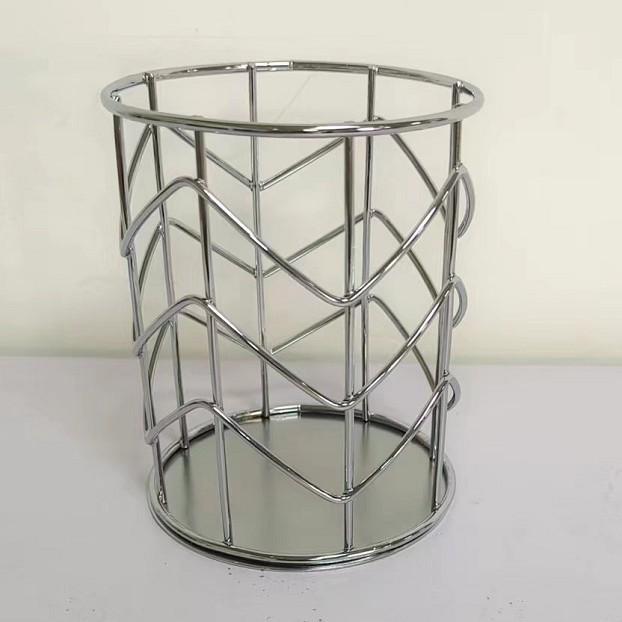 Multi-Function Iron Pen & Makeup Brush Holder - Desktop Storage Basket