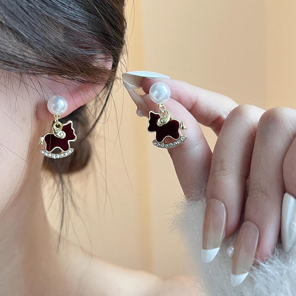 Year of the Horse 925 Sterling Silver Diamond Enamel Stud Earrings with Pearls - Retro High-End Design