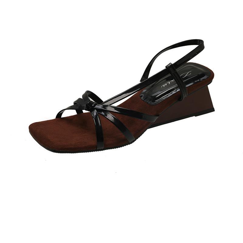 Huge good-looking high-heeled sandals women's new summer with skirts, not tired feet, beautiful wedge sandals