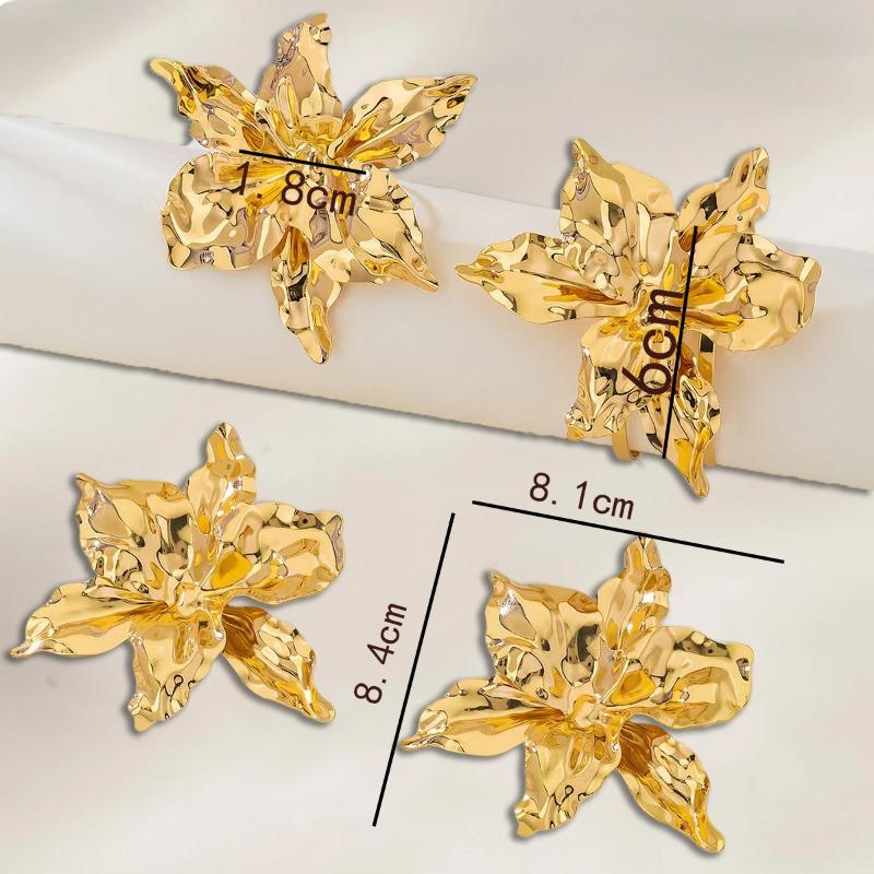 Exaggerated Fashion Personality Trend Alloy Big Flower Stud Earrings Bracelet Simple Niche Versatile Models