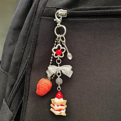 Chaveiro de Bolo de Morango Fofo Para Mulheres Criativo Laço Coração Cordão para Celular Argola Chaveiro Decoração de Bolsa Pingente Joia Presente