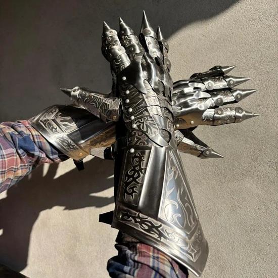 Nazgul Ringwraith Steel Gauntlets Armor Knight LOTR SCA LARP Gloves Gift