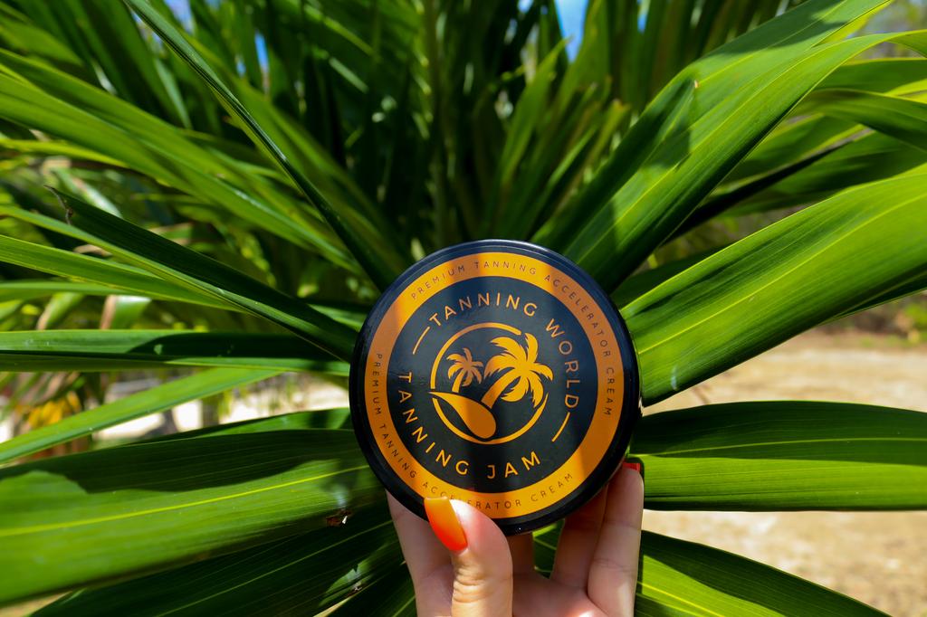 Tanning World Prémiový akcelerátor + Tmavý Jungali