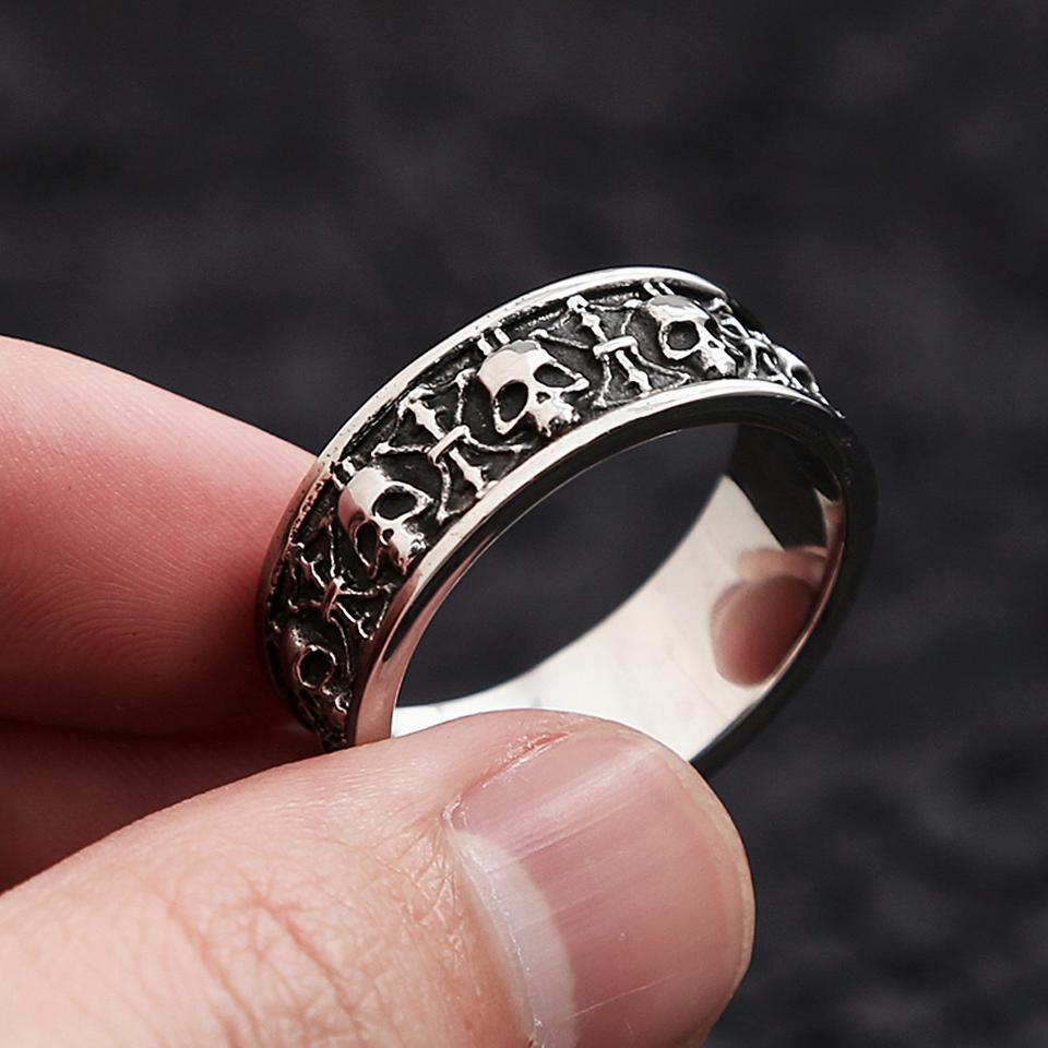 Gothic Simple Stainless Steel Death Skull Rings for Men Women Punk Fashion Vintage Skull Cross Ring Party Jewelry Wholesale