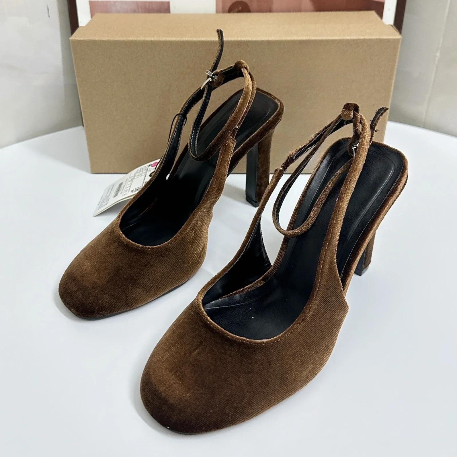 

Модные ретро коричневые замшевые летние женские сандалии на массивном каблуке, элегантные слинги с круглым носком и ремешком на щиколотке, большие размеры, брендовая обувь для офисной леди 42 коричневый
