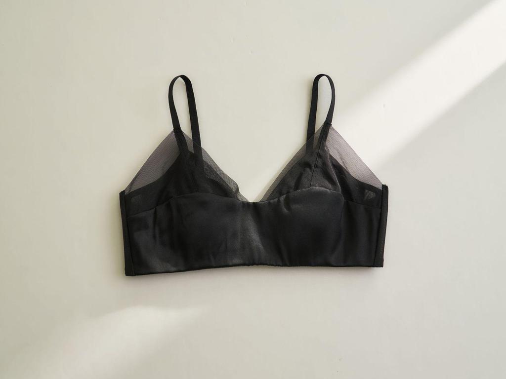 Reggiseno a Coppa con Orecchie di Coniglio, Intreccio in Rete di Raso di Seta - Senza Ferretto, Traspirante, Lingerie in Seta di Gelso Francese per Donna