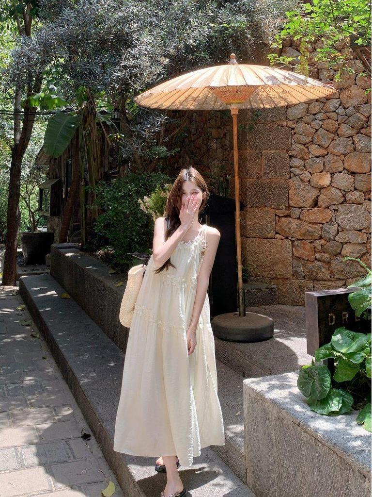 Spring 2026 French Holiday 3D Floral Tiered Camisole Dress for Women