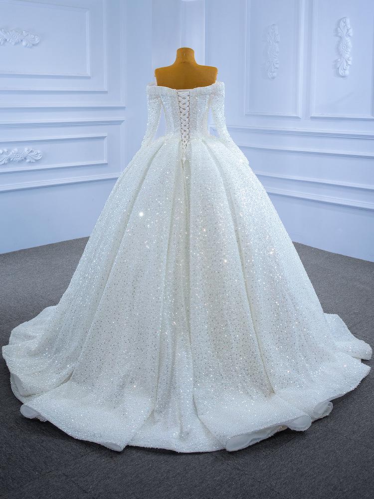 2026 French Wedding Dress: Retro One-Shoulder Long Sleeve with Heavy Beading and Long Train.