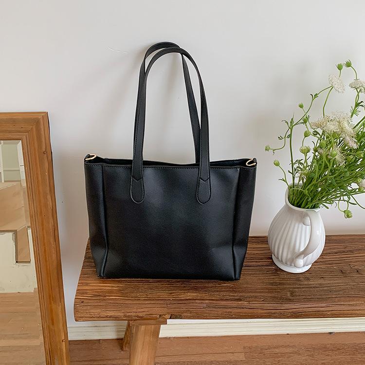 

Большая вместительная сумка женская модная сумка-мессенджер дизайн подмышечная сумка трендовая сумка-тоут женская наплечная сумка чёрный