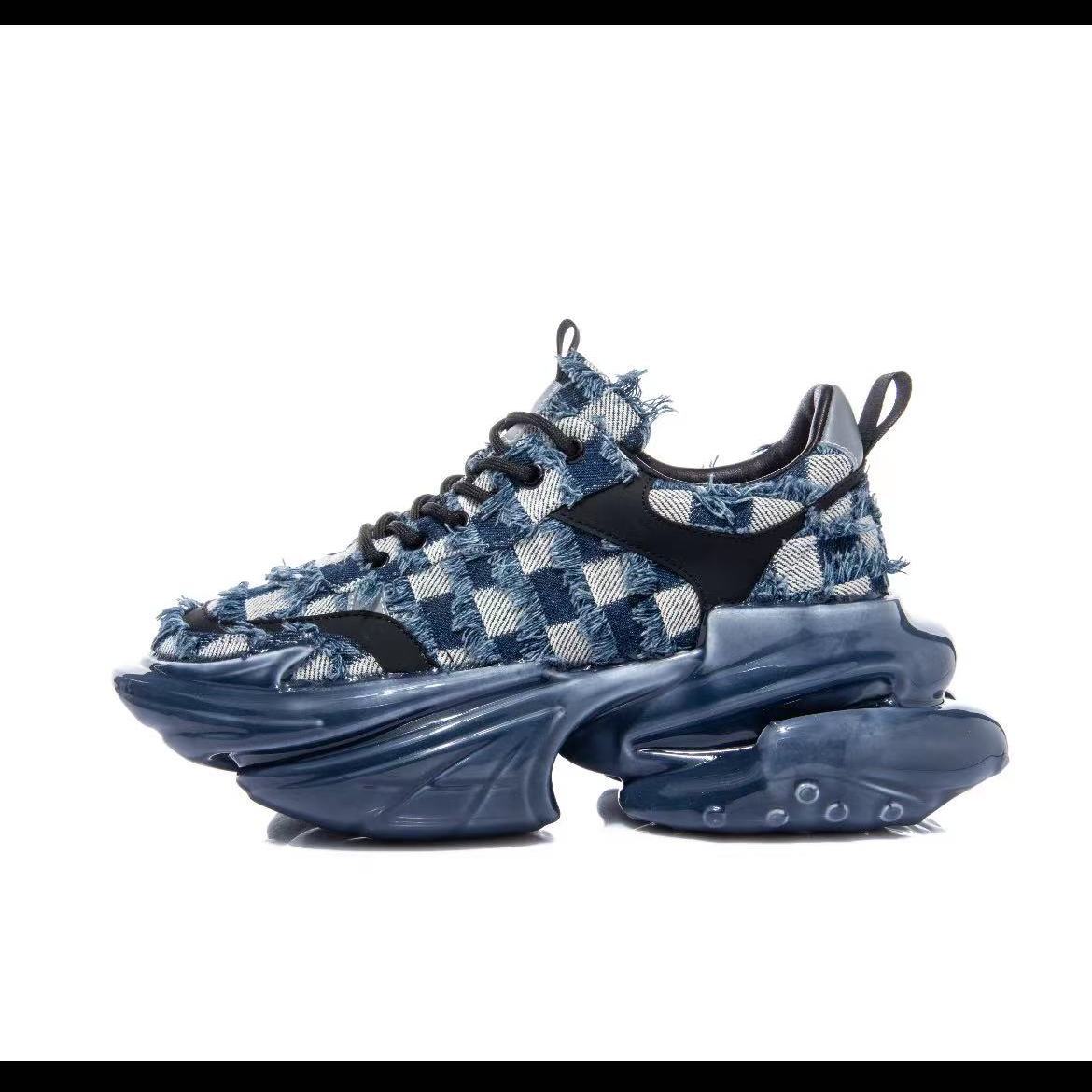 

Мода 2025 Новые сетчатые кроссовки Космический корабль Женские Толстая подошва Плоские Папины кроссовки Увеличивающие рост На шнуровке Платформа Женская спортивная обувь 41 синий