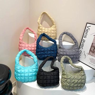 Niche Cloud Bag Dámská skládaná bublinková kabelka do ruky Bavlněné oblečení Knedlíky Messenger Bag