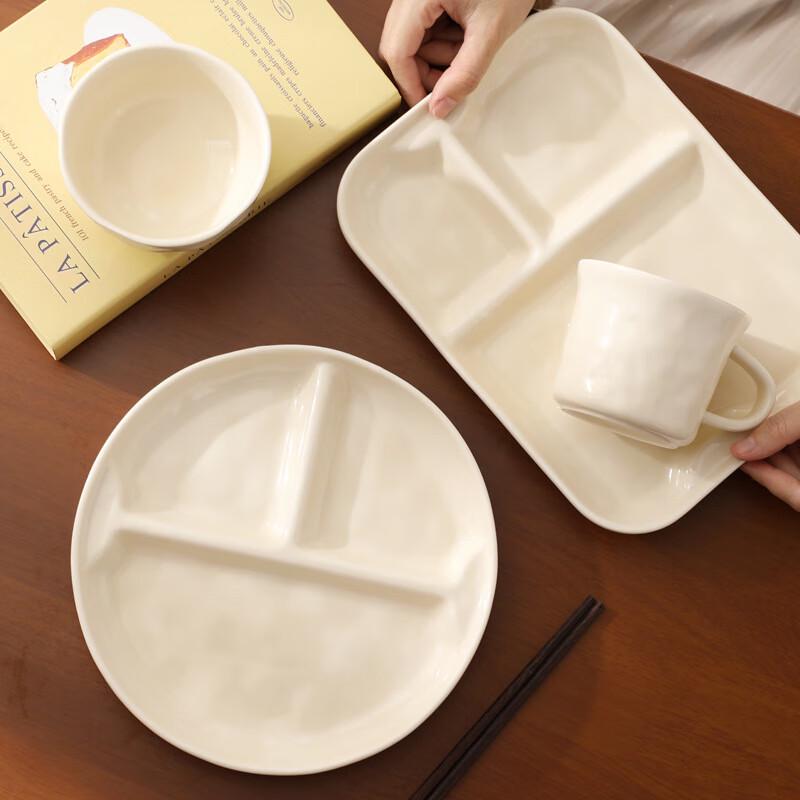 Zhi Shi Hand-Pinched Ceramic Tableware