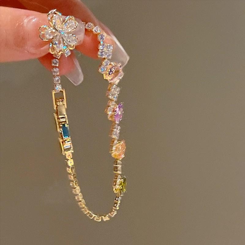 Sweetly Colored Zircon Bracelet - Ultra-fantastic, Exquisite, Luxurious, Irregular Geometric Full-diamond Accessory