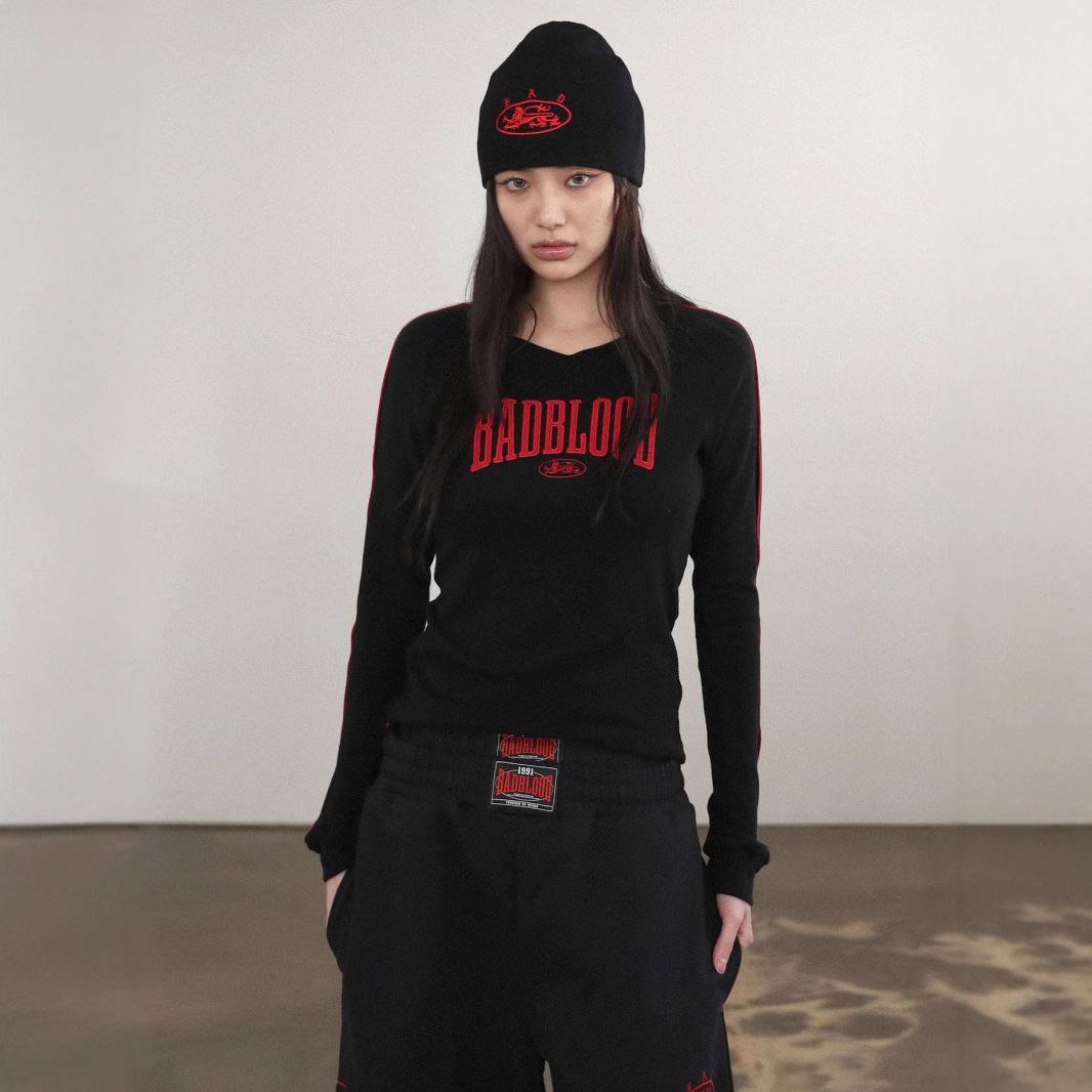 

Badblood Long Sleeve V-Neck T-Shirt: Trendy Retro Street Style with Letter Embroidery, New Jersey Sweatshirt Medium